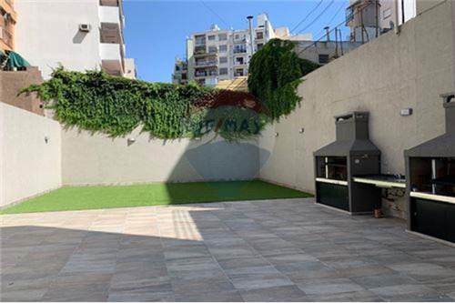 Imagen 12 de 14 de Venta Retasado!!!! Dto 2 Amb C/balcón & Baulera