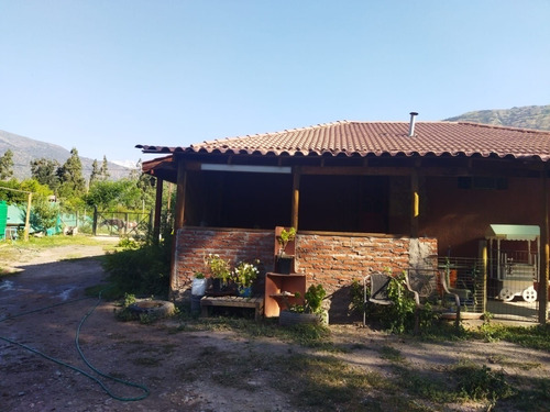 En Venta Casa Con Terreno De 1.030 Mts2, San José De Maipo