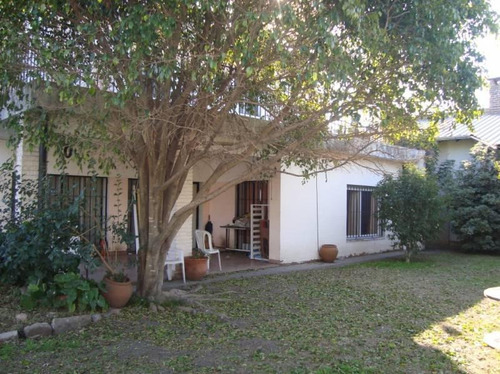 Imagen 17 de 19 de Lote De 650 M2 Con Casa A Reciclar 5 Ambientes - Venta - Ituzaingo Norte - Permuta