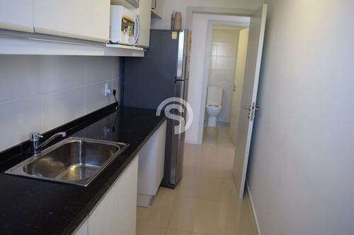 Apartamento En Venta - Brava- Ref: 3982