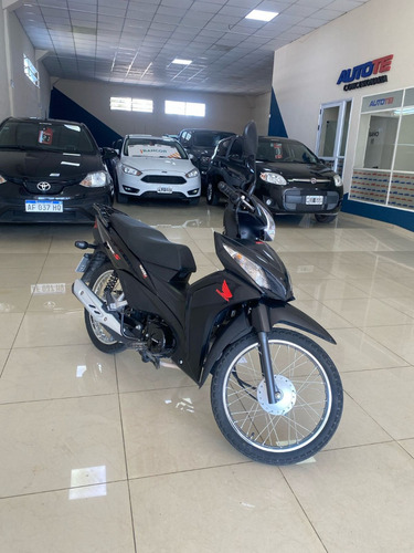 Honda Wave 110cc, 8.000km, Año 2022