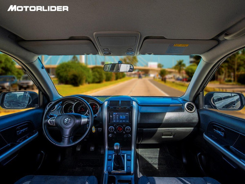 Imagen 9 de 25 de Suzuki Grand Vitara Limited 2.4 4x2 | Permuta / Financia