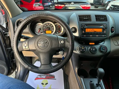Oportunidad Toyota Rav4 4x4 2012