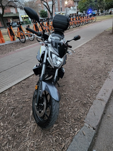 Imagen 3 de 13 de Yamaha Mt 03 Service 20 Mil Km Bateria Nueva Pastillas Nueva