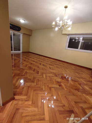 Imagen 1 de 10 de Pulido Y Plastificado De Parquet