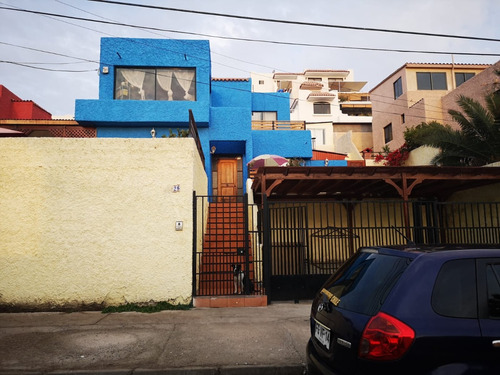 Se Vende Espectacular Casa En Jardines Del Sur - Uf 14.100.-