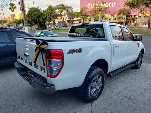 Ford Ranger 2.2 Xls Cab. Dupla 4x4 Aut. 4p 6 marchas