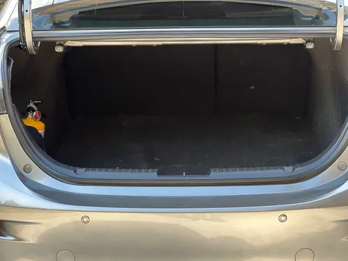 Mazda 3 2.0 Touring At