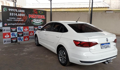 Imagem 8 de 15 de Volkswagen Virtus Comfortline 1.0 200 Tsi Branco 2019