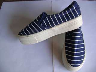 vans clasicas negras