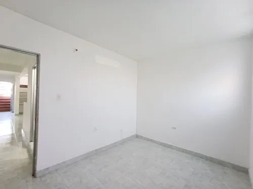 Casa En Venta En La Ceiba. Cod V30302