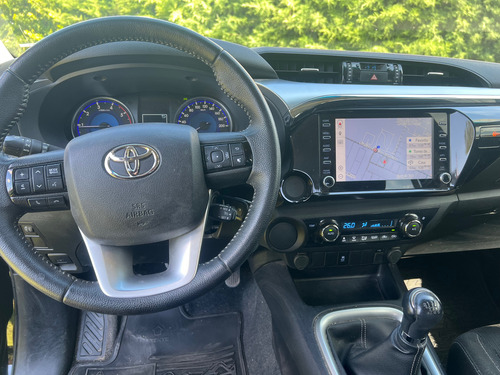 Toyota Hilux Pick-Up 2.8 Cd Srv 177cv 4x2