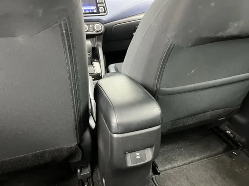 Nissan Versa ADVANCE 1.6 AUT