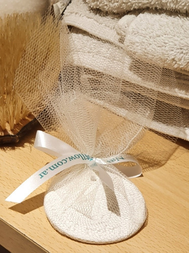 Imagen 4 de 5 de 1 Aceite Esencial Jazmín Puro + Medallón Cerámico Aromático
