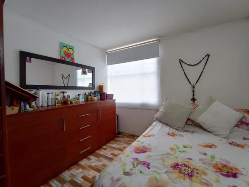 Casa En Venta En Álamos. Cod V1087037
