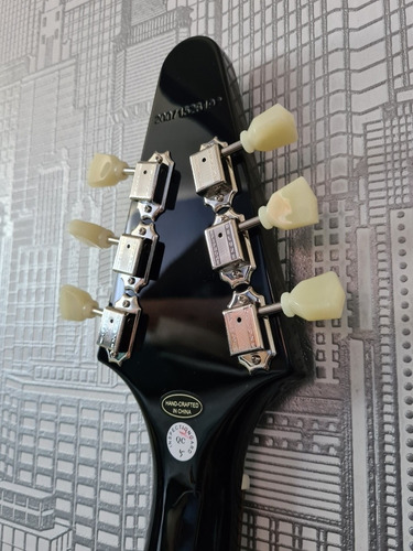 Imagen 5 de 8 de Nueva EpiPhone Flying V Inspired By Gibson