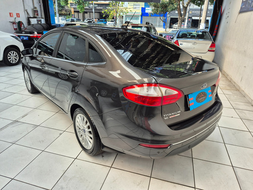 Ford Fiesta Sedan 1.6 16v Titanium Flex Powershift 4p