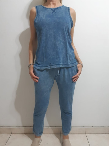 Conjunto De Pantalón Joggins Y Musculosa Marca Ver T: L