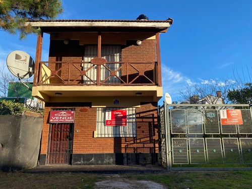 Ph En Venta En Mar De Ajo Con Patio Amplio Y Parrilla  Cerca De Zona Comercial Todo El Año