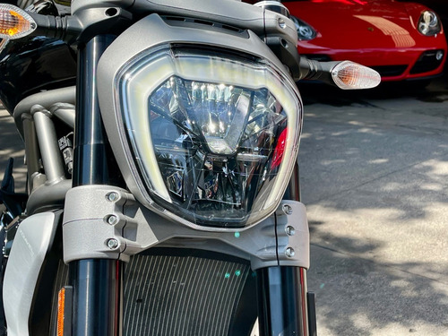 Ducati Diavel 2017