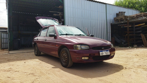 Ford Escort 1.8 Clx D