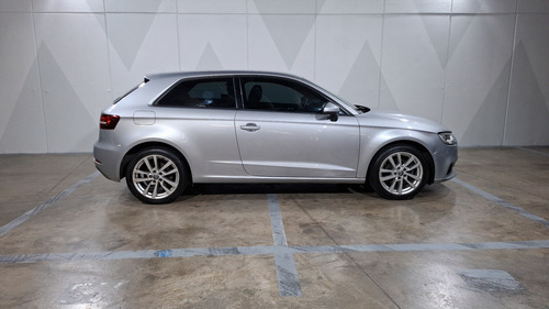 Audi A3 1.4 DYNAMIC DCT