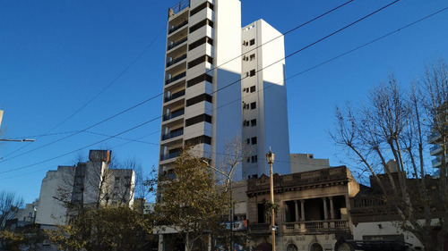 Departamento En Venta En La Plata - Dacal Bienes Raíces