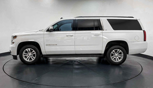 Imagen 10 de 15 de 21824 - Chevrolet Suburban 2015 Con Garantía At