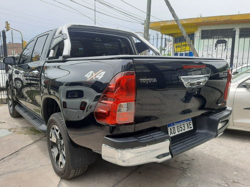 Toyota Hilux 2.8 Cd Srx 177cv 4x4 At 2018