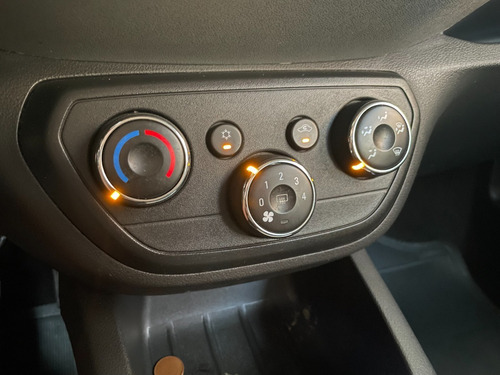 Imagem 9 de 15 de Chevrolet Spin Ltz 1.8 Flex 7l Completa 2016 Autos Rr