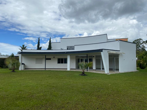 Casa En Llanogrande ,el Tablazo.