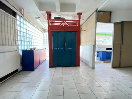Imagen 4 de 15 de Se Vende Local Comercial En Prados Del Este - 508m²