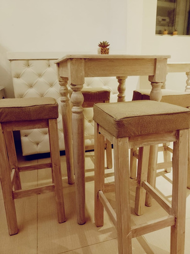 Mesa Y Sillas Alta Para Bar Capitone Wash