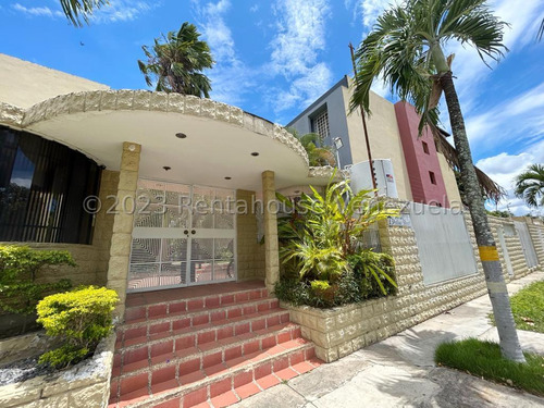 Bella Casa En Alquiler En Barquisimeto Jr