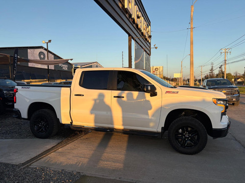 Chevrolet Silverado LT TB 4X4 CC 5.3 AUT