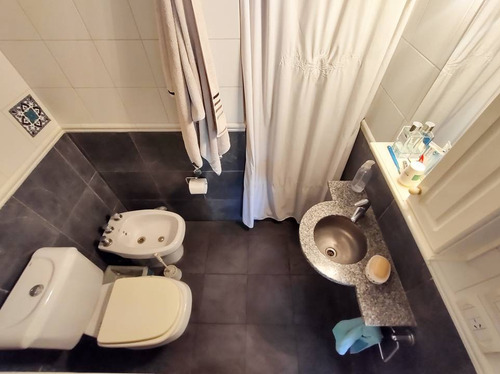 Imagen 17 de 24 de Venta De Departamento De 3 Ambientes Con Balcón Y Cochera En Flores