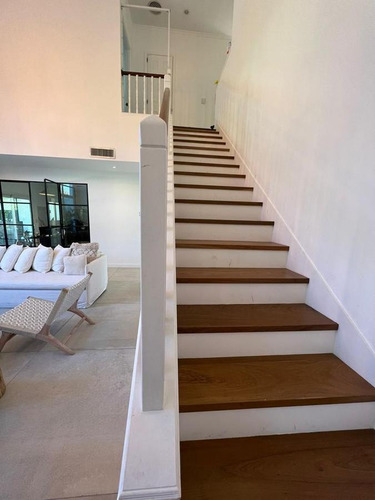 Imagen 16 de 30 de Excelente Casa Al Lago!!!