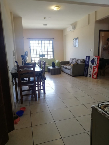 Imagen 22 de 23 de Vendo Departamento En Pinoza_asuncion