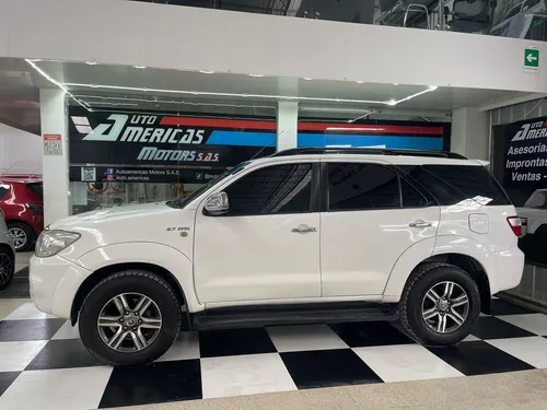 Toyota Fortuner 2.7l 4x4
