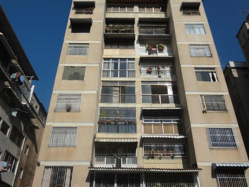 Imagen 1 de 12 de Apartamento En Alquiler Colinas De Bello Monte 22-21325 En Adri 04143391178