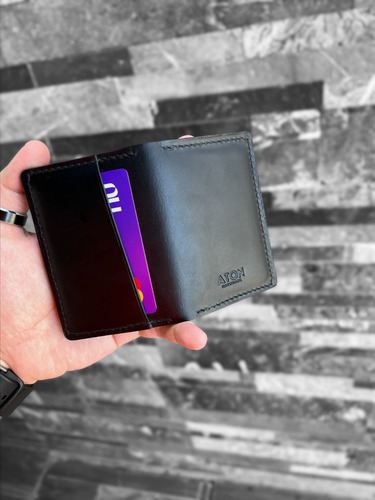 Imagen 4 de 6 de Tarjetero Bifold De Piel Para Hombre Hecho A Mano