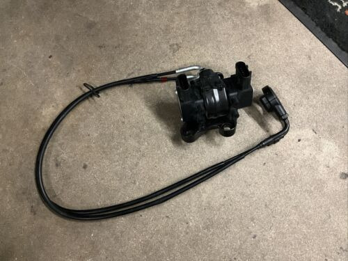 2010 Aprilia Rsv4 Throttle Control Housing, Cables, And  Tty