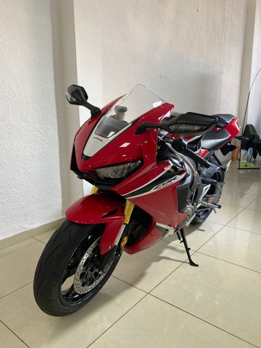 Imagen 17 de 25 de Honda Cbr