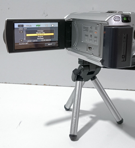 Handycan Sony - Dcr-sr68 (usada) Prateado