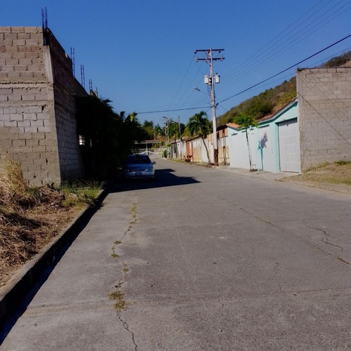 Imagen 15 de 15 de ¡venta! Lote De Terreno Con Bienhechuría En Charallave