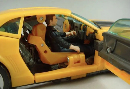 Aplicável A Figura De Bumblebee Y Sam Witwicky De