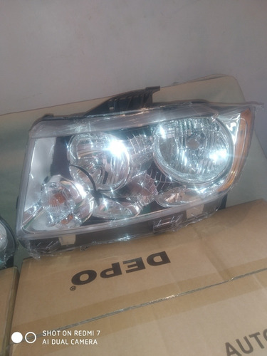 Faro Izquierdo Y Derecho Jeep Grand Cherokee 2011-2012-2013-