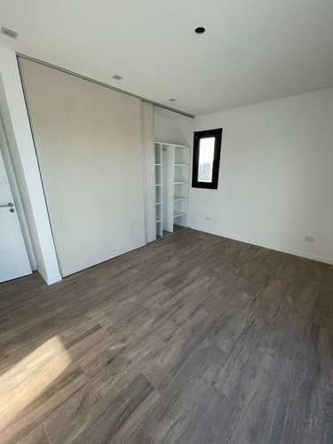 Casa En Venta De 4 Dormitorios A Estrenar En San Lucas