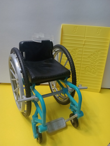 Barbie Silla De Ruedas Mattel (usado Con Rampa) (Usado)