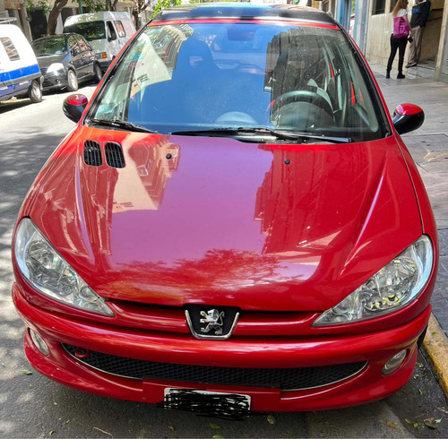 Imagen 15 de 19 de Peugeot 206 2008 2.0 Hdi Xs Premium